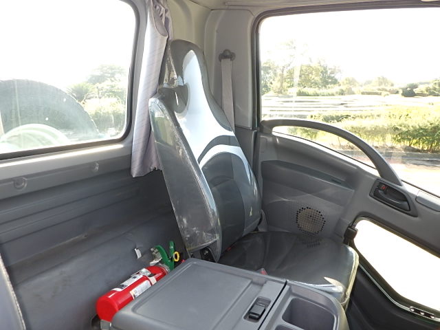 いすゞ 平成30年式 ミキサー車 車検付き|中古トラックの販売・買取・査定のアイナビ