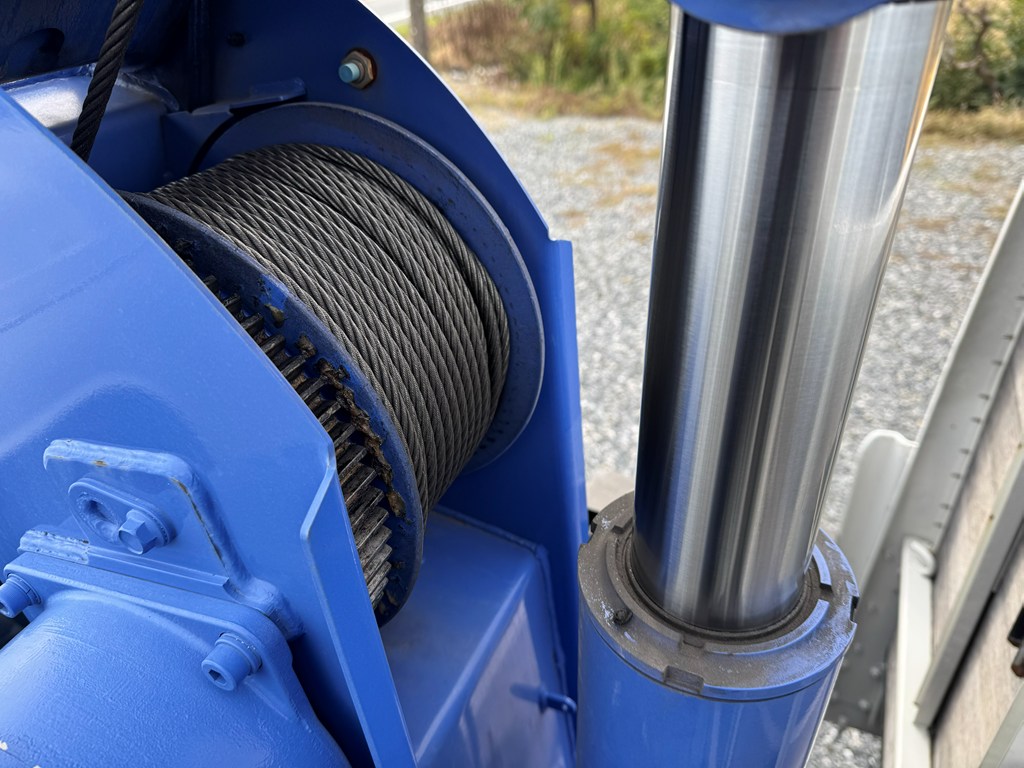 平成30年式☆エルフ超ロング タダノ4段ラジコンフックイン|中古トラックの販売・買取・査定のアイナビ