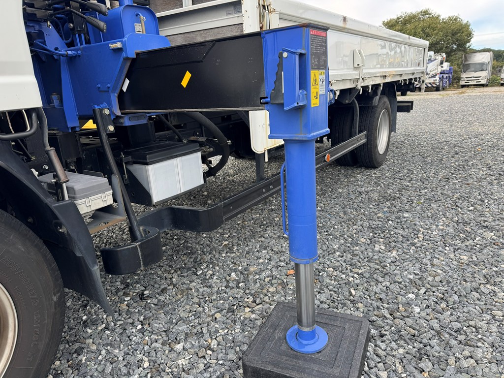 平成30年式☆エルフ超ロング タダノ4段ラジコンフックイン|中古トラックの販売・買取・査定のアイナビ