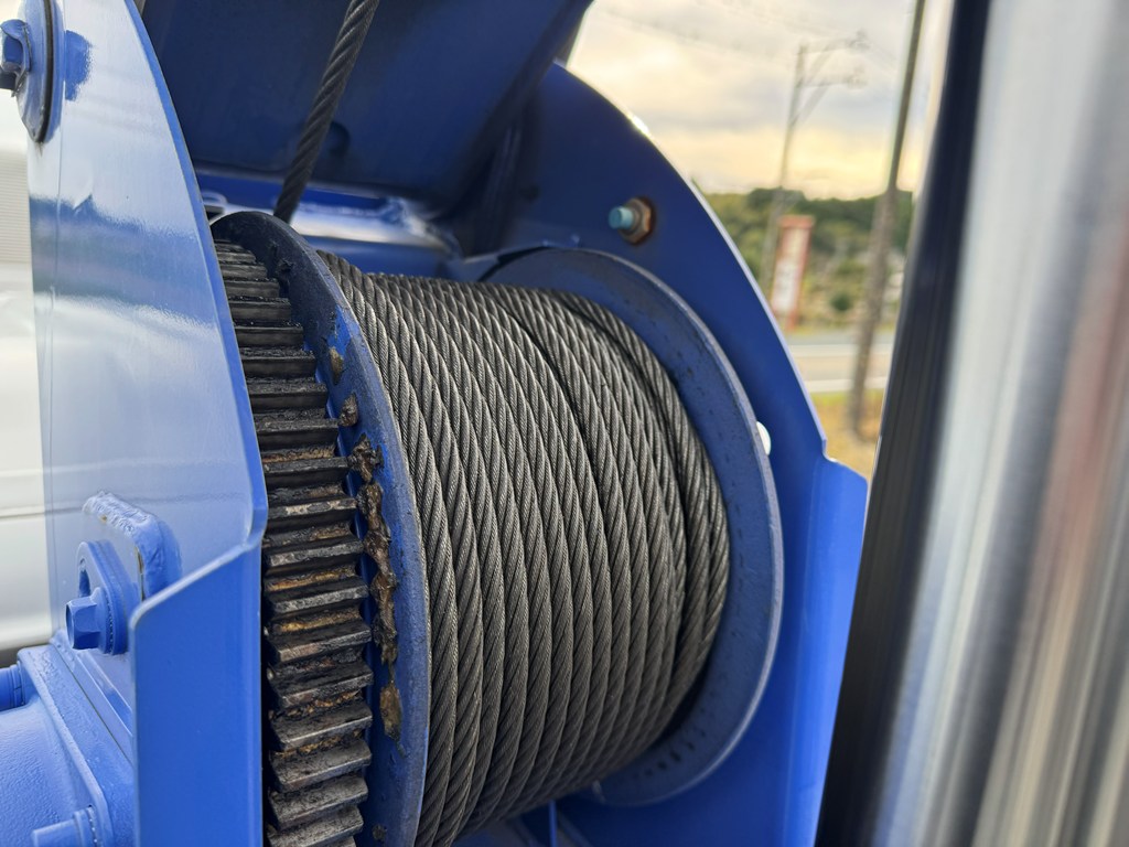 平成30年式☆エルフ超ロング タダノ4段ラジコンフックイン|中古トラックの販売・買取・査定のアイナビ