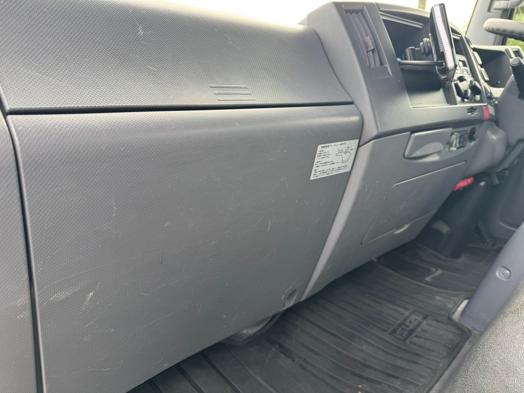 平成30年式☆エルフ超ロング タダノ4段ラジコンフックイン|中古トラックの販売・買取・査定のアイナビ