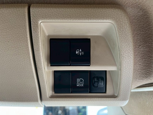 跳上式パワーゲート★後輪エアサス★6300×フルワイド★ベッド付|中古トラックの販売・買取・査定のアイナビ