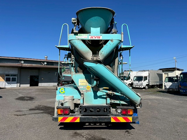 車検付★増トン★11トン積載★6×4!3軸2デフ★KYB製・8.9立米|中古トラックの販売・買取・査定のアイナビ