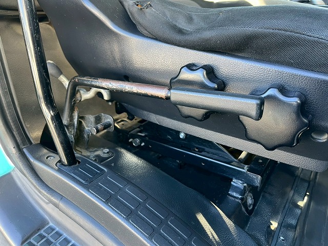 車検付★増トン★11トン積載★6×4!3軸2デフ★KYB製・8.9立米|中古トラックの販売・買取・査定のアイナビ