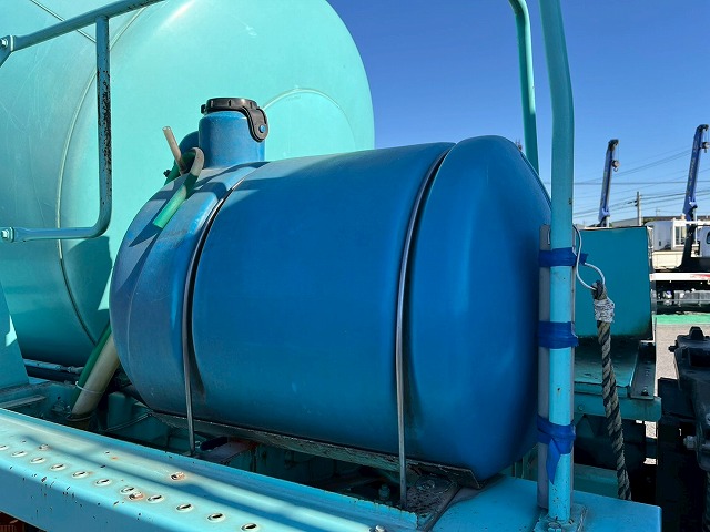 車検付★増トン★11トン積載★6×4!3軸2デフ★KYB製・8.9立米|中古トラックの販売・買取・査定のアイナビ