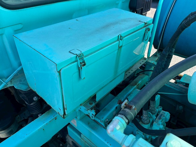 車検付★増トン★11トン積載★6×4!3軸2デフ★KYB製・8.9立米|中古トラックの販売・買取・査定のアイナビ