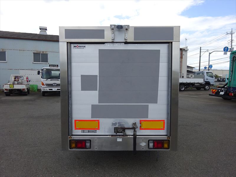 モリタ 3000L タンクカバー|中古トラックの販売・買取・査定のアイナビ