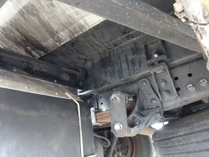 モリタ 3000L タンクカバー|中古トラックの販売・買取・査定のアイナビ