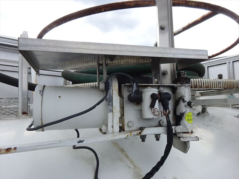 モリタ 3000L タンクカバー|中古トラックの販売・買取・査定のアイナビ