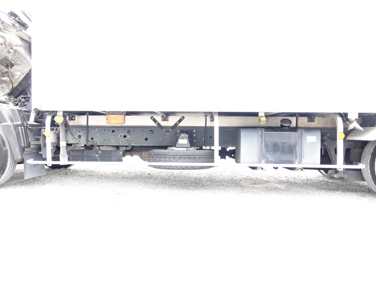 ワイドスタンバイ付-30度低温冷蔵冷凍|中古トラックの販売・買取・査定のアイナビ