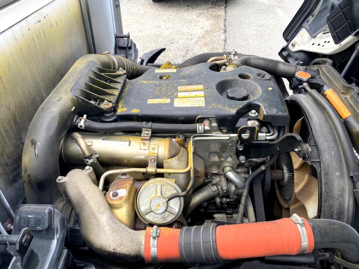 平成19年いすゞエルフ2t平ボディ10尺荷台鉄板BKG-NJR85A|中古トラックの販売・買取・査定のアイナビ