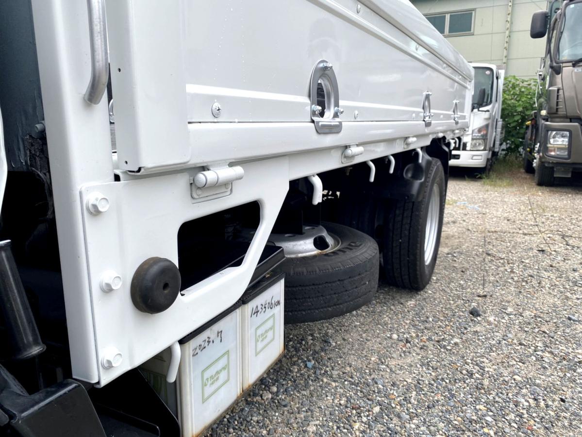 平成19年いすゞエルフ2t平ボディ10尺荷台鉄板BKG-NJR85A|中古トラックの販売・買取・査定のアイナビ