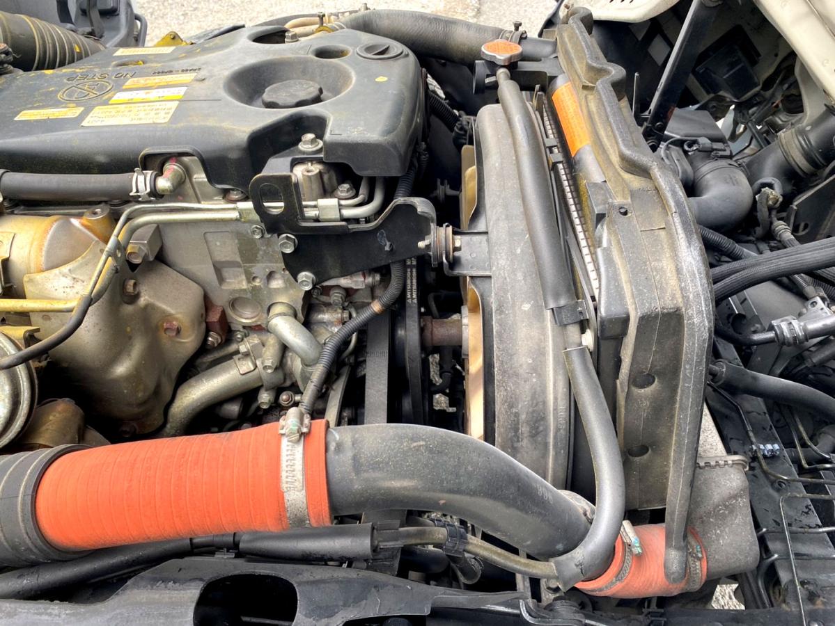 平成19年いすゞエルフ2t平ボディ10尺荷台鉄板BKG-NJR85A|中古トラックの販売・買取・査定のアイナビ