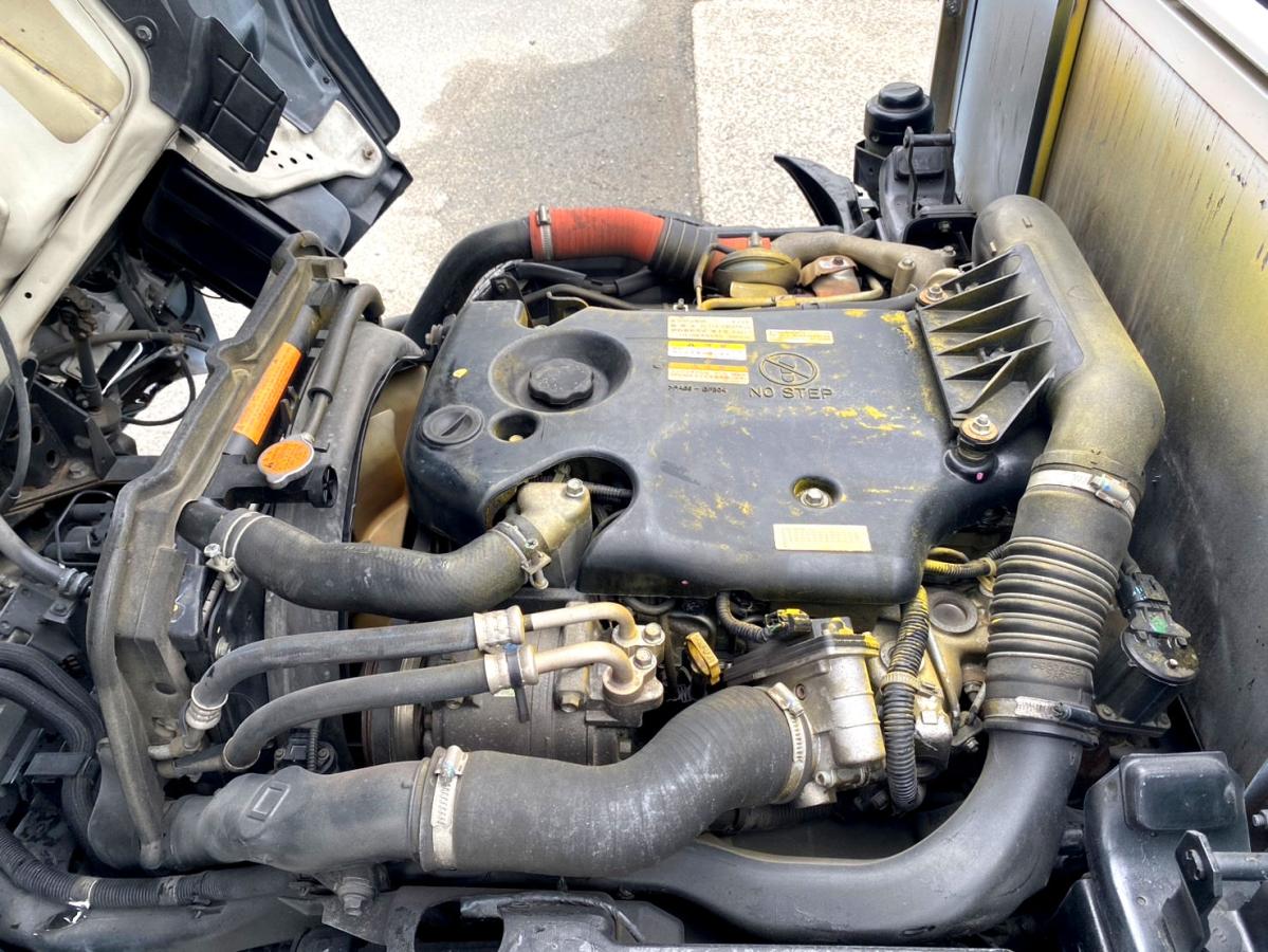 平成19年いすゞエルフ2t平ボディ10尺荷台鉄板BKG-NJR85A|中古トラックの販売・買取・査定のアイナビ