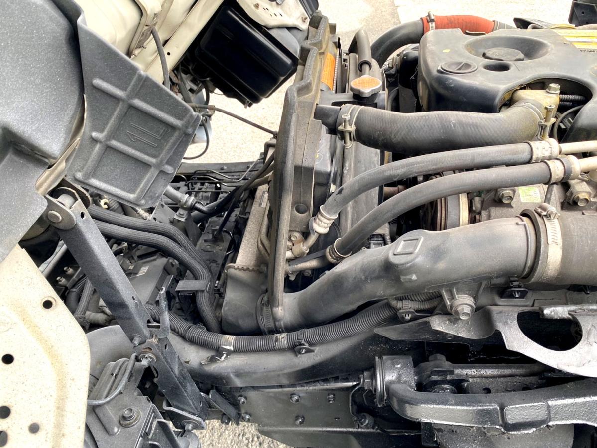 平成19年いすゞエルフ2t平ボディ10尺荷台鉄板BKG-NJR85A|中古トラックの販売・買取・査定のアイナビ