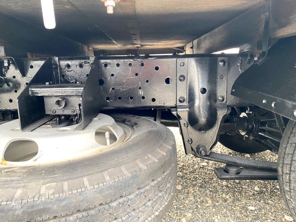 平成19年いすゞエルフ2t平ボディ10尺荷台鉄板BKG-NJR85A|中古トラックの販売・買取・査定のアイナビ