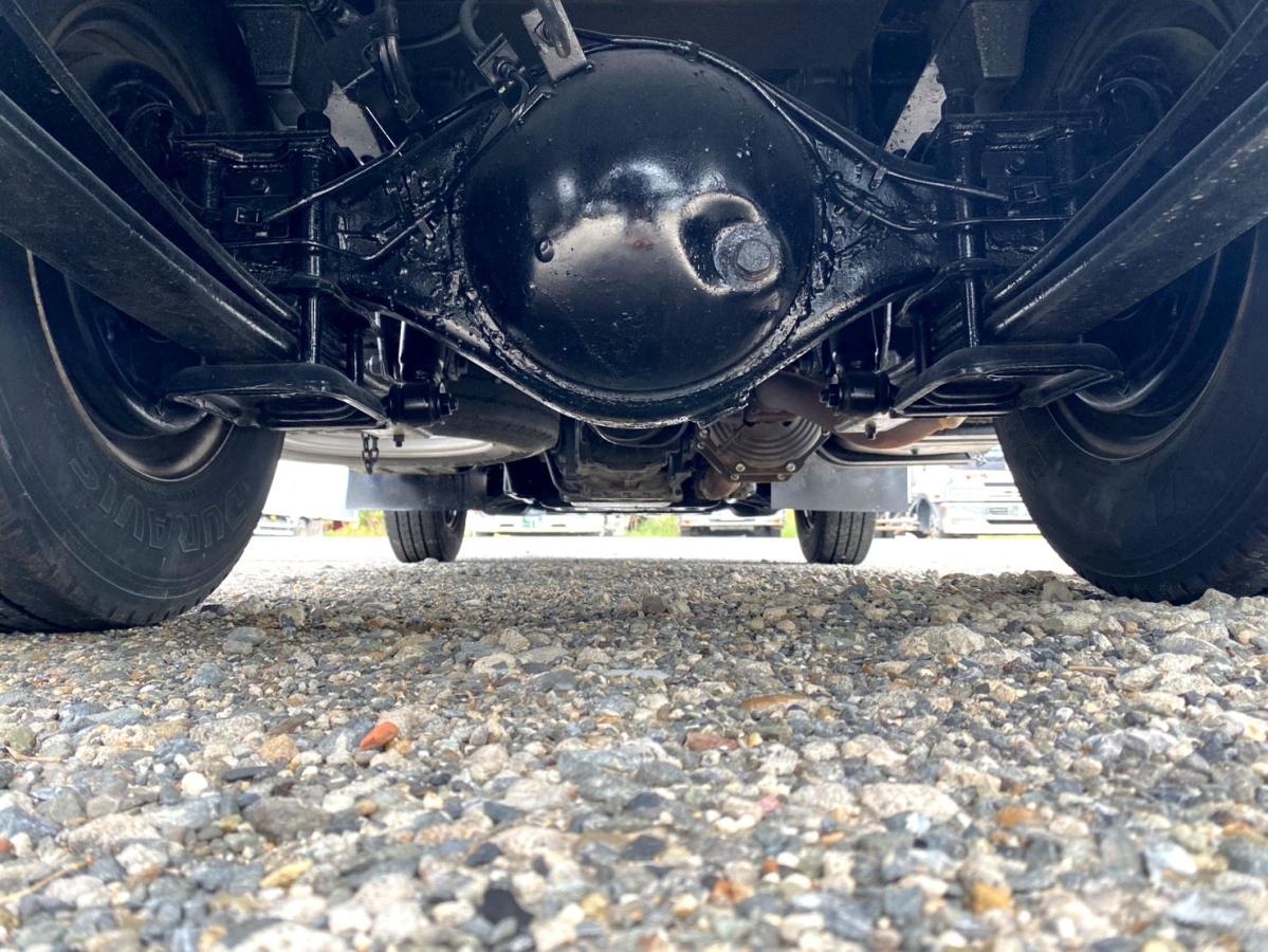 平成19年いすゞエルフ2t平ボディ10尺荷台鉄板BKG-NJR85A|中古トラックの販売・買取・査定のアイナビ