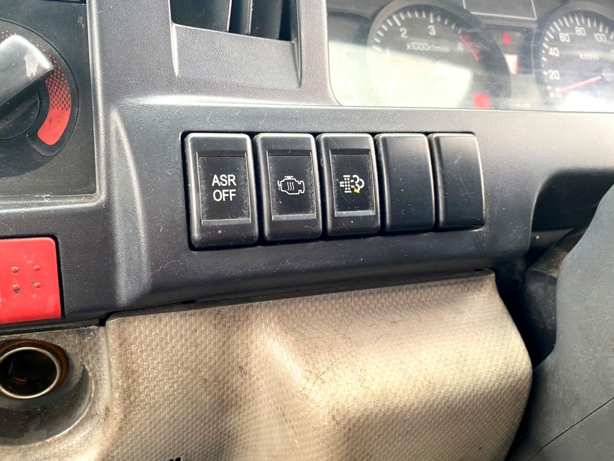 平成19年いすゞエルフ2t平ボディ10尺荷台鉄板BKG-NJR85A|中古トラックの販売・買取・査定のアイナビ