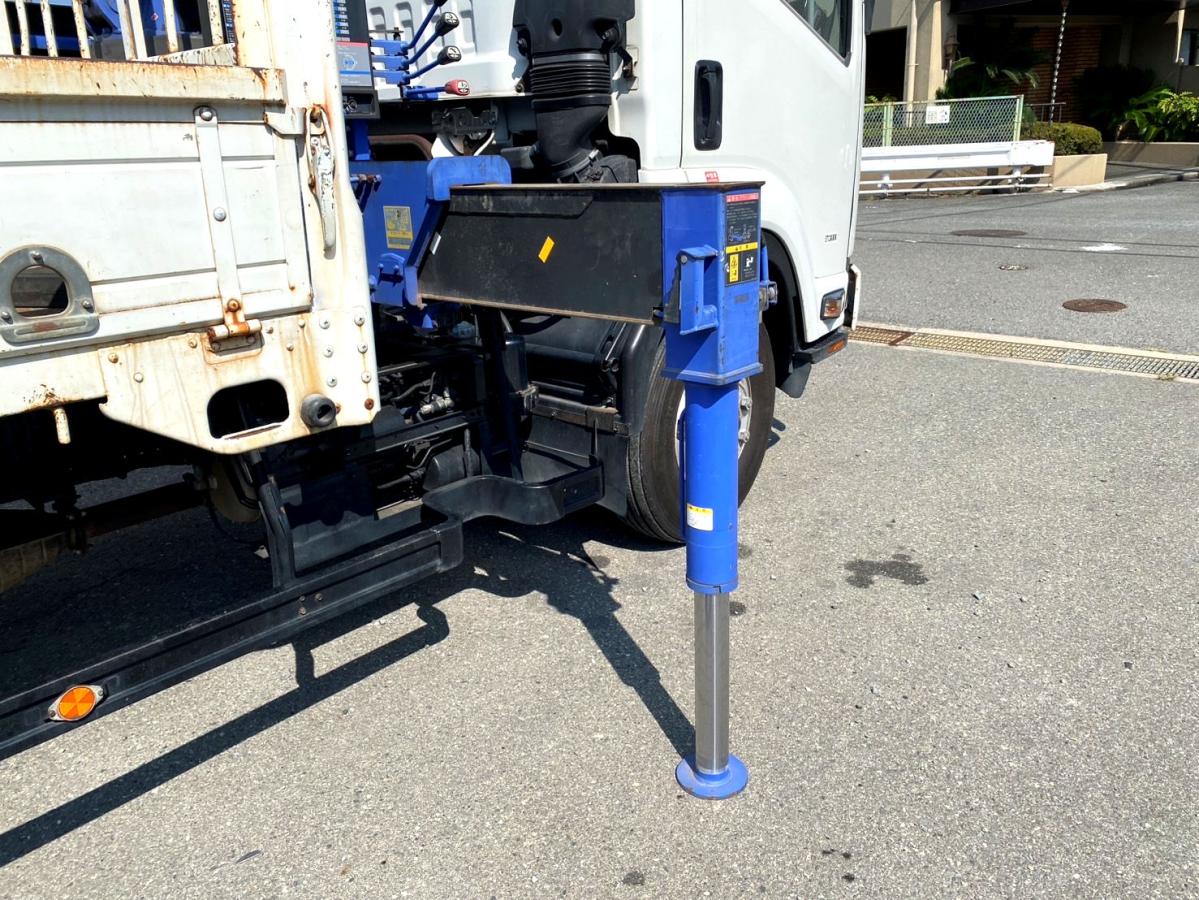 平成23年いすゞフォワードタダノ5段クレーン2.93tPKG-FRR90S1|中古トラックの販売・買取・査定のアイナビ