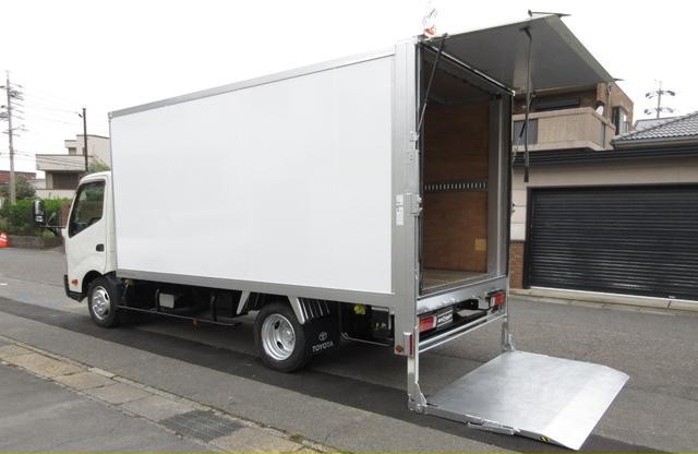 トヨタ バン車|中古トラックの販売・買取・査定のアイナビ