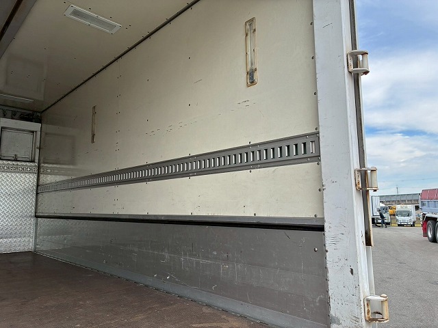 超ロングラッシング6速MTマニュアル3.5t8t|中古トラックの販売・買取・査定のアイナビ