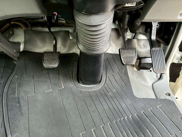 超ロングラッシング6速MTマニュアル3.5t8t|中古トラックの販売・買取・査定のアイナビ