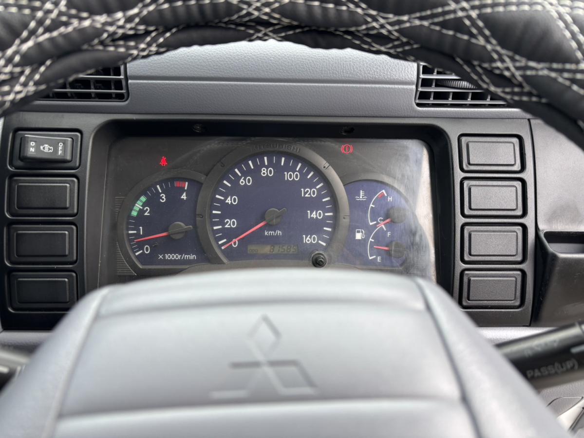 キャンターWキャブ 低床 1.7t メッキパーツ多数|中古トラックの販売・買取・査定のアイナビ