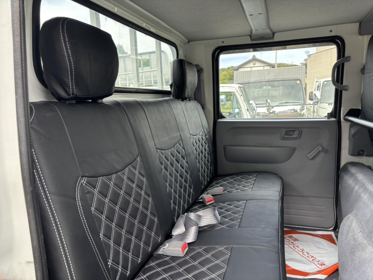 キャンターWキャブ 低床 1.7t メッキパーツ多数|中古トラックの販売・買取・査定のアイナビ