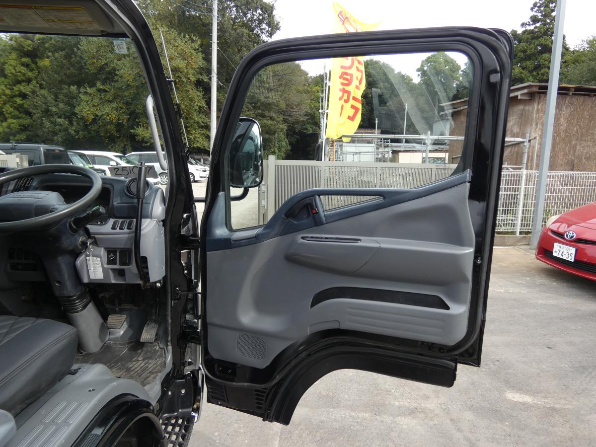 H25  2トン　ダンプ　マニュアル|中古トラックの販売・買取・査定のアイナビ