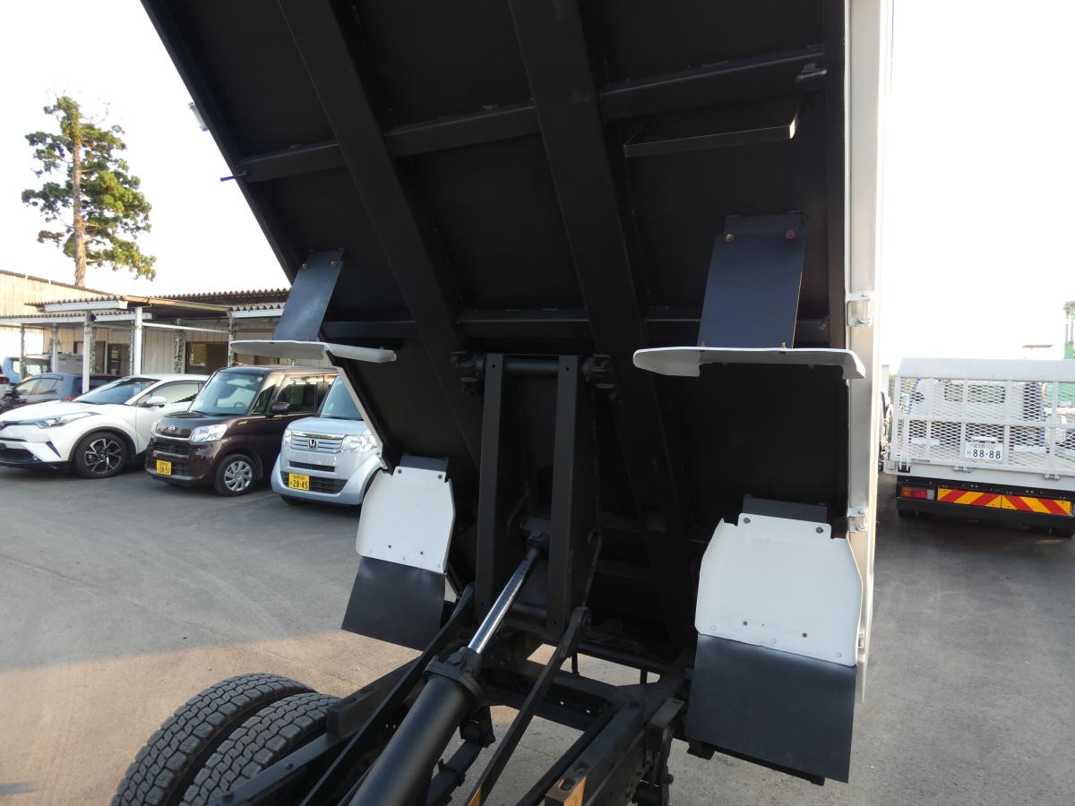 H23 エルフ 2トン ダンプ マニュアル5速　250908|中古トラックの販売・買取・査定のアイナビ