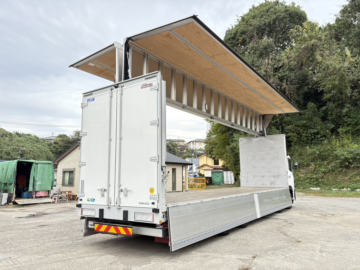 R5年式ショートキャブアルミウイング車検付き|中古トラックの販売・買取・査定のアイナビ