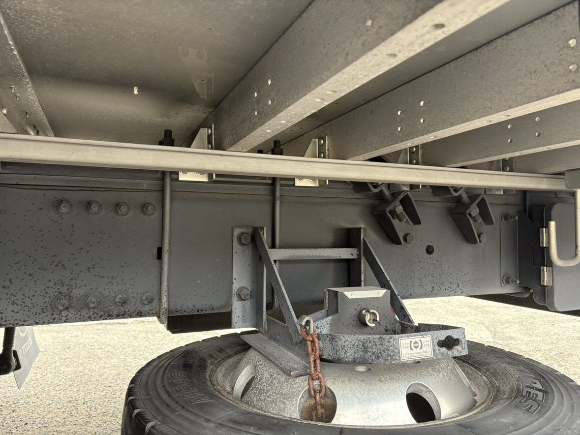 R5年式ショートキャブアルミウイング車検付き|中古トラックの販売・買取・査定のアイナビ