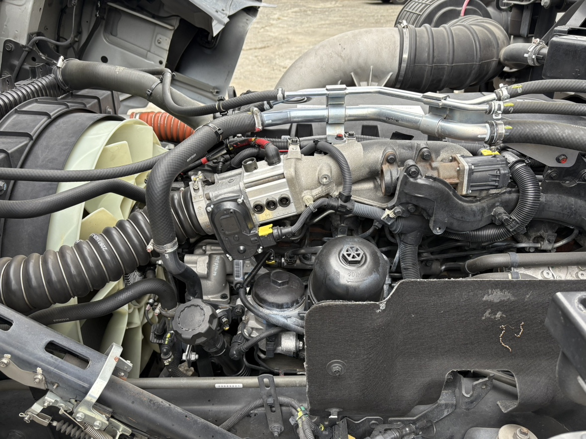 R5年式ショートキャブアルミウイング車検付き|中古トラックの販売・買取・査定のアイナビ