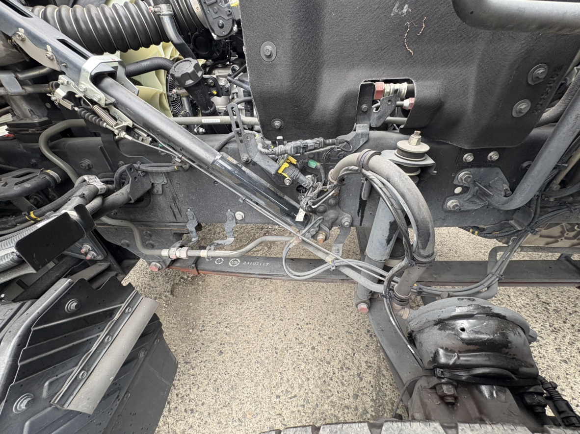 R5年式ショートキャブアルミウイング車検付き|中古トラックの販売・買取・査定のアイナビ