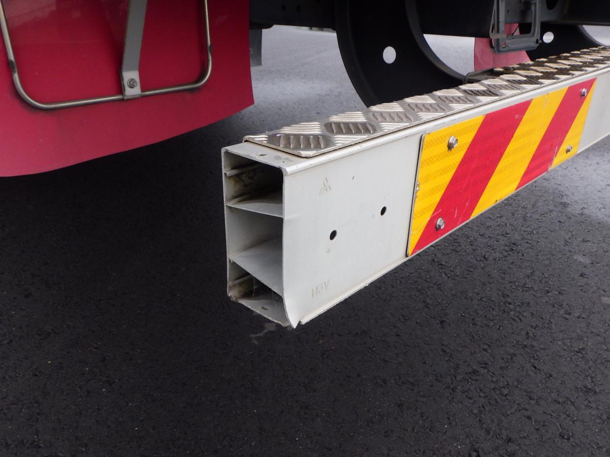 72ワイド 後輪エアサス 積載2.45t ボデー内高2,530|中古トラックの販売・買取・査定のアイナビ