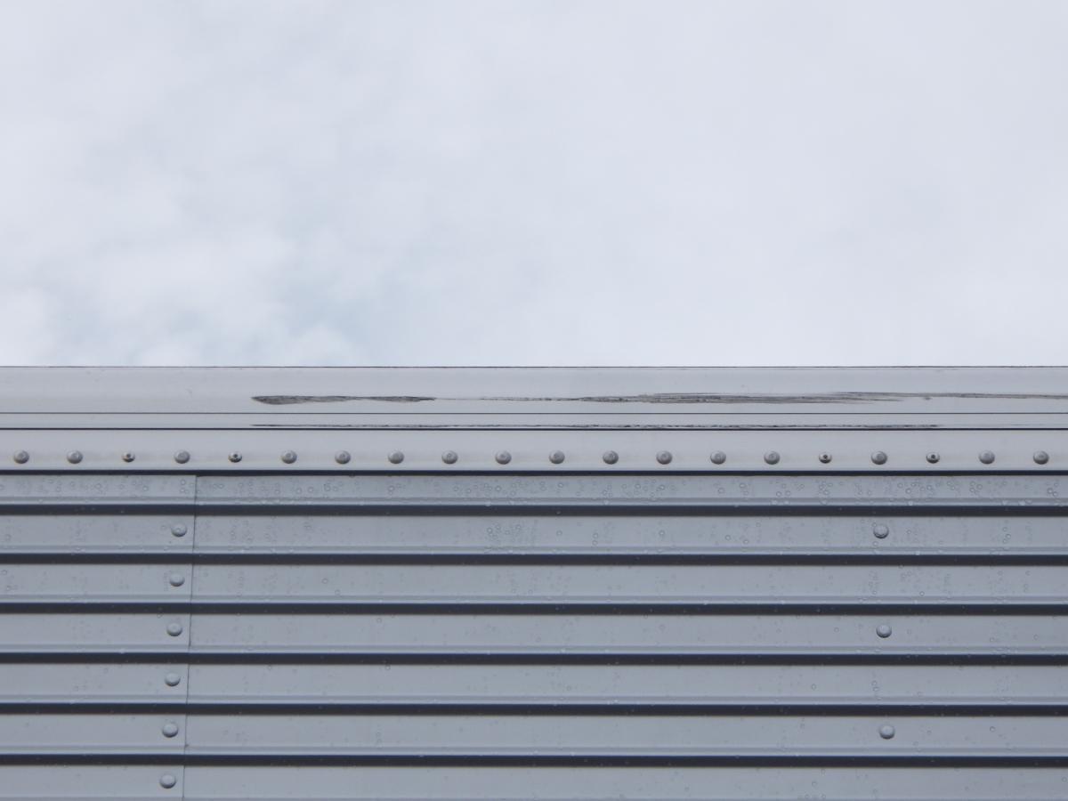 72ワイド 後輪エアサス 積載2.45t ボデー内高2,530|中古トラックの販売・買取・査定のアイナビ