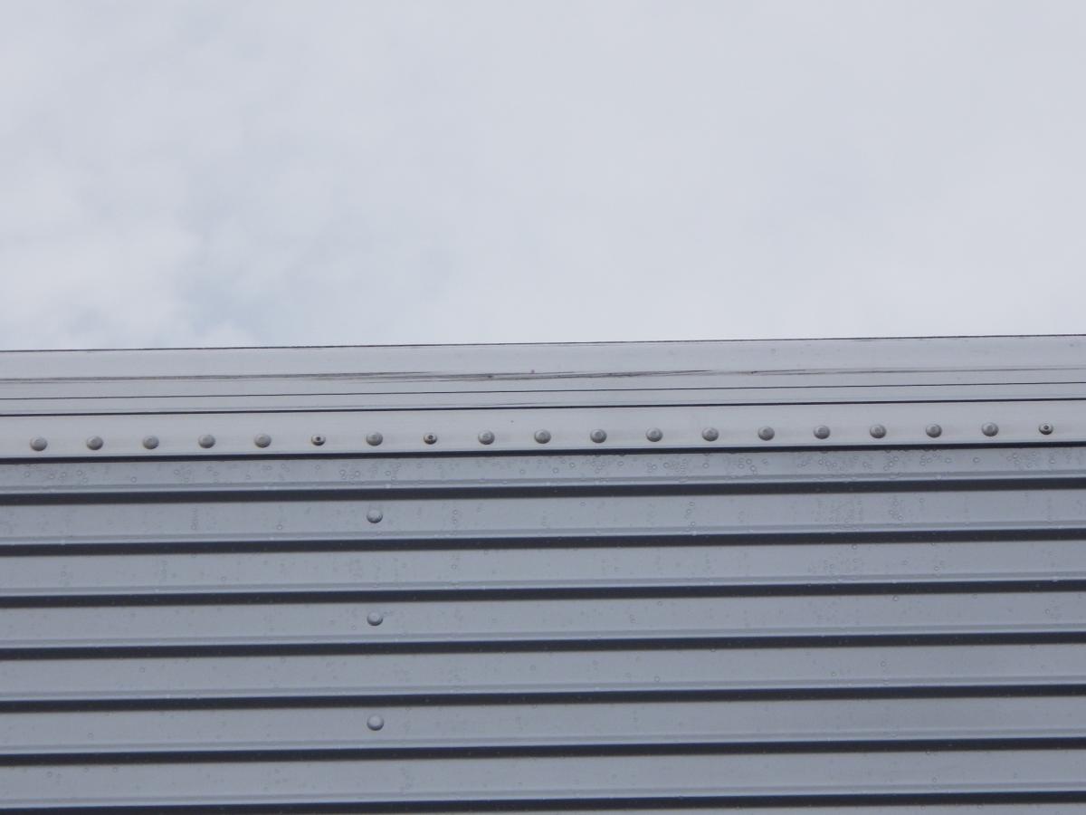 72ワイド 後輪エアサス 積載2.45t ボデー内高2,530|中古トラックの販売・買取・査定のアイナビ