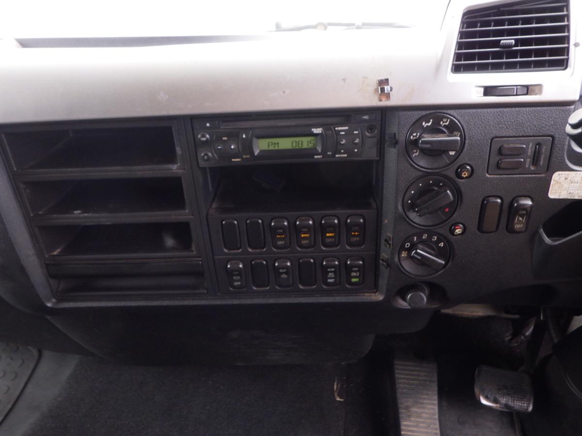 72ワイド 後輪エアサス 積載2.45t ボデー内高2,530|中古トラックの販売・買取・査定のアイナビ