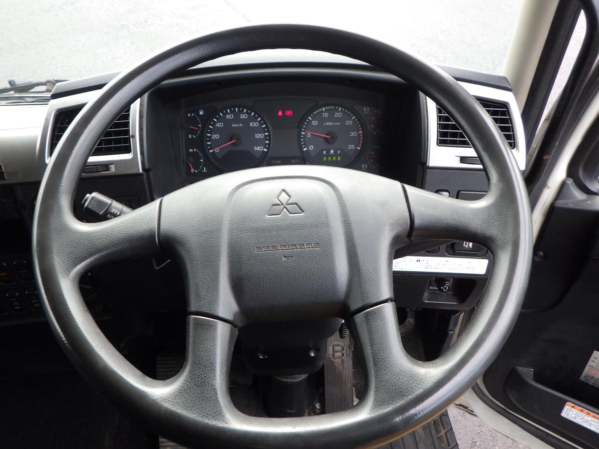 72ワイド 後輪エアサス 積載2.45t ボデー内高2,530|中古トラックの販売・買取・査定のアイナビ