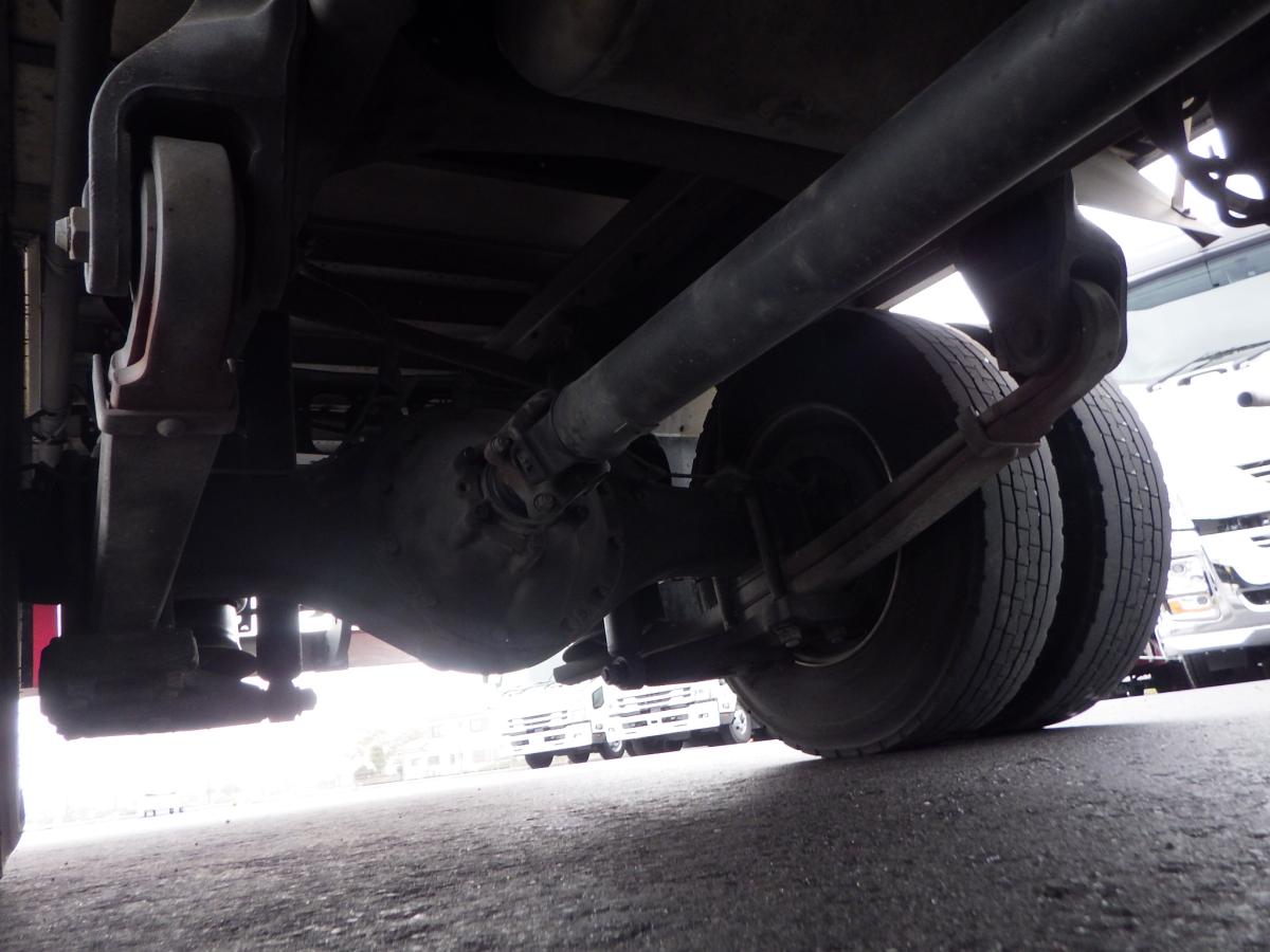 72ワイド 後輪エアサス 積載2.45t ボデー内高2,530|中古トラックの販売・買取・査定のアイナビ