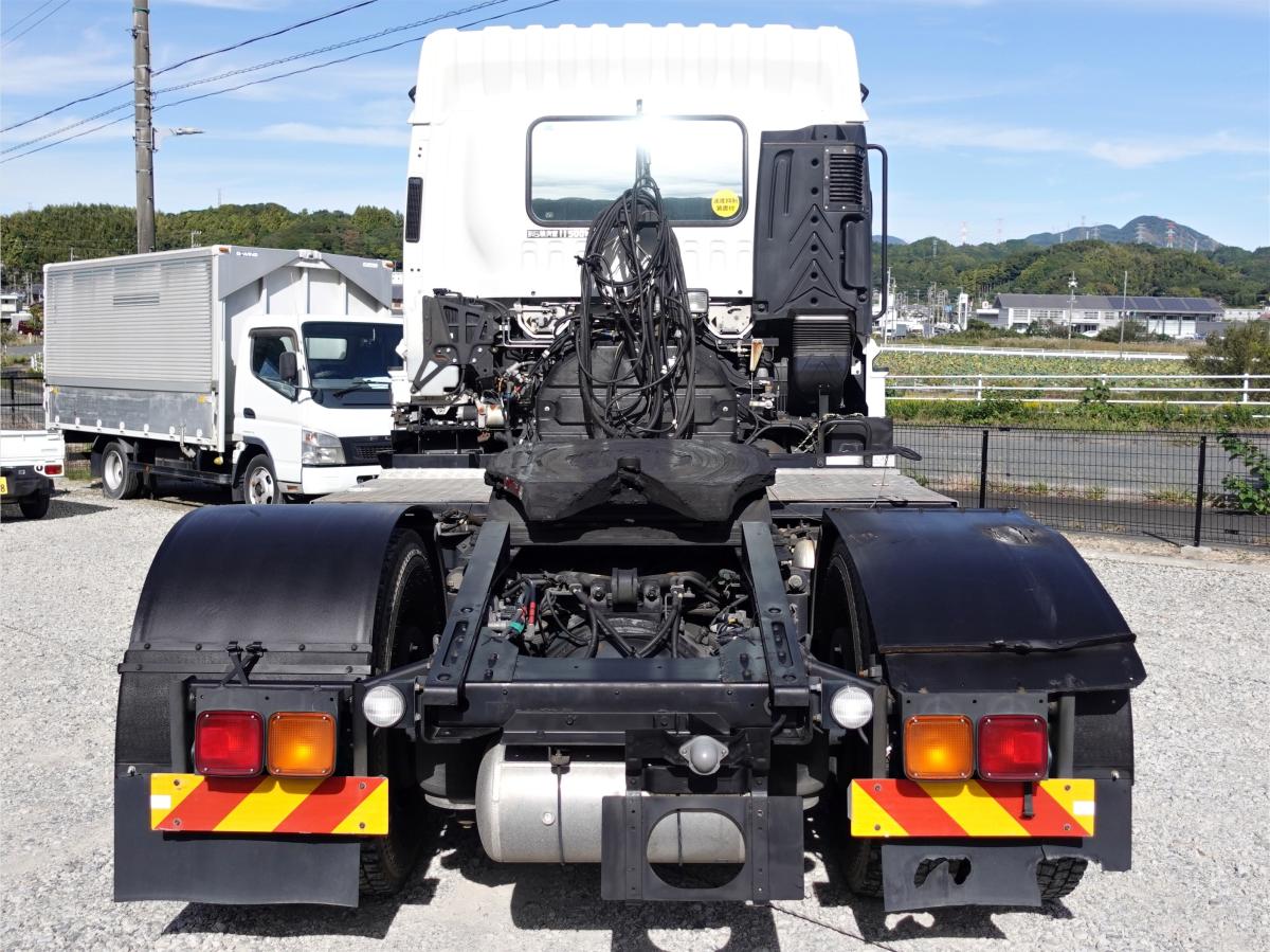 第五輪荷重11.5tトレーラーヘッドトラクタ|中古トラックの販売・買取・査定のアイナビ