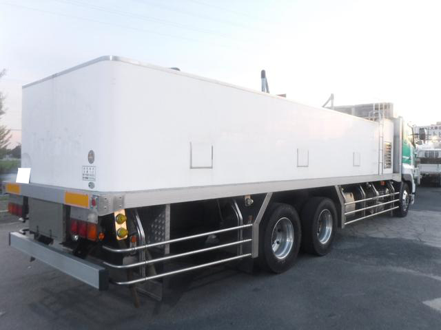 日野プロフィア活魚運搬車|中古トラックの販売・買取・査定のアイナビ