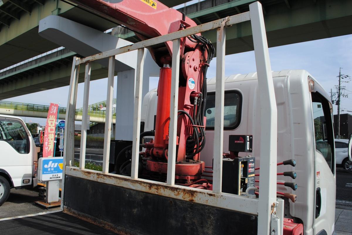 H28 エルフ 3段クレーン ラジコン 積載2.85t 標準|中古トラックの販売・買取・査定のアイナビ