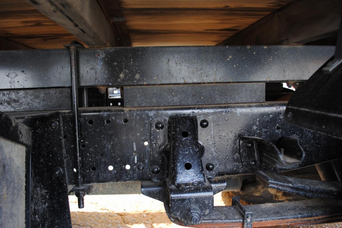 H28 エルフ 3段クレーン ラジコン 積載2.85t 標準|中古トラックの販売・買取・査定のアイナビ