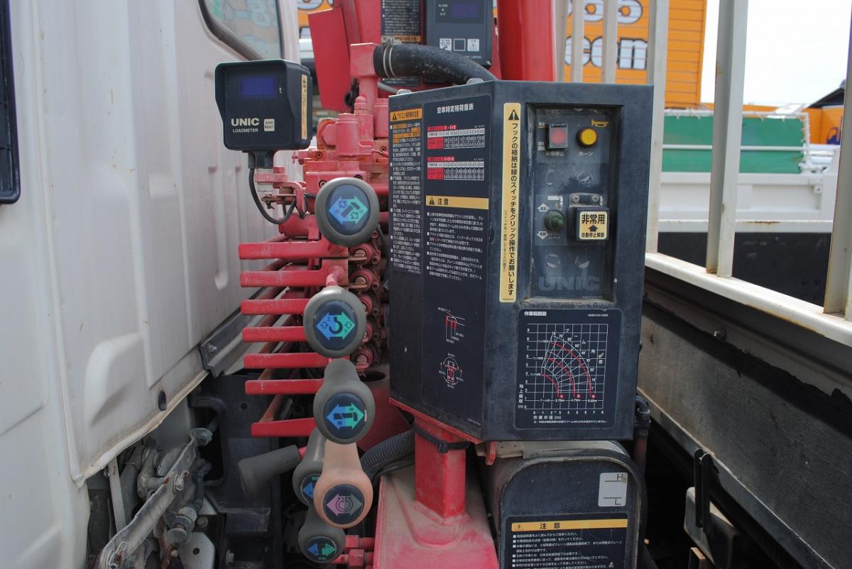 H28 エルフ 3段クレーン ラジコン 積載2.85t 標準|中古トラックの販売・買取・査定のアイナビ