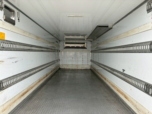 東プレR404Aフルキャブ左サイド扉6速MTマニュアル4t8t|中古トラックの販売・買取・査定のアイナビ