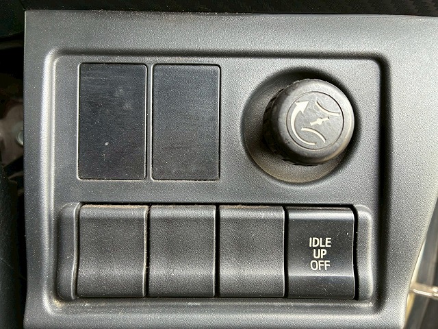 東プレR404Aフルキャブ左サイド扉6速MTマニュアル4t8t|中古トラックの販売・買取・査定のアイナビ