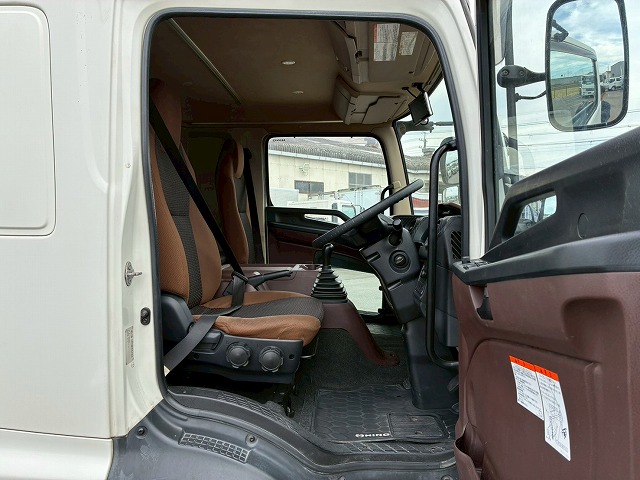 東プレR404Aフルキャブ左サイド扉6速MTマニュアル4t8t|中古トラックの販売・買取・査定のアイナビ