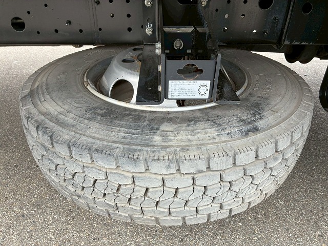 東プレR404Aフルキャブ左サイド扉6速MTマニュアル4t8t|中古トラックの販売・買取・査定のアイナビ