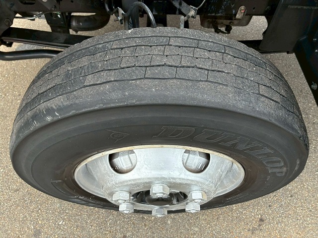 東プレR404Aフルキャブ左サイド扉6速MTマニュアル4t8t|中古トラックの販売・買取・査定のアイナビ